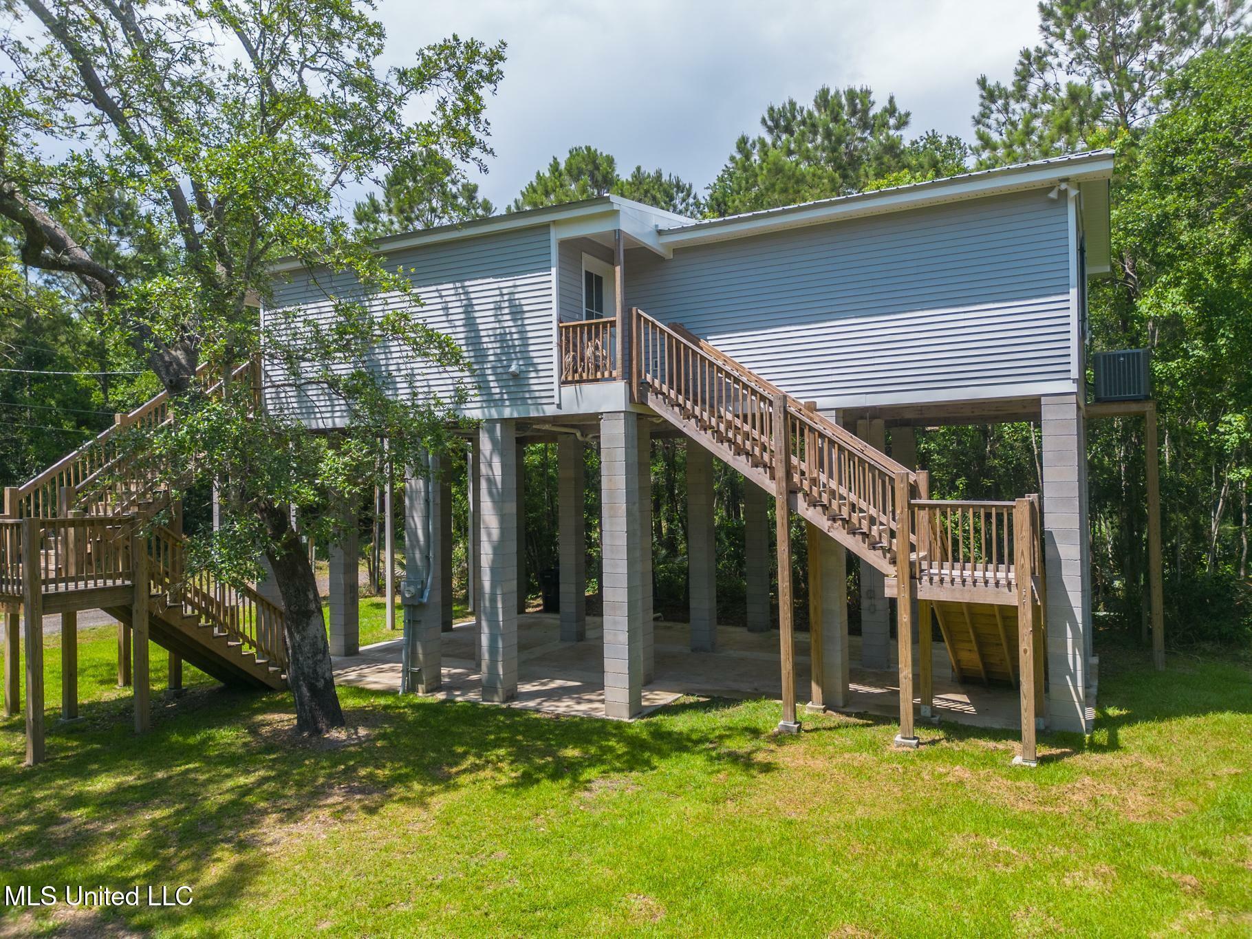 Property Photo: 11014 Gannet Street MS 39520