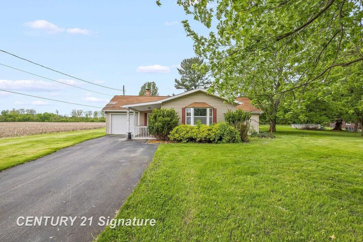 8430 McCarty Road  Saginaw MI 48603 photo
