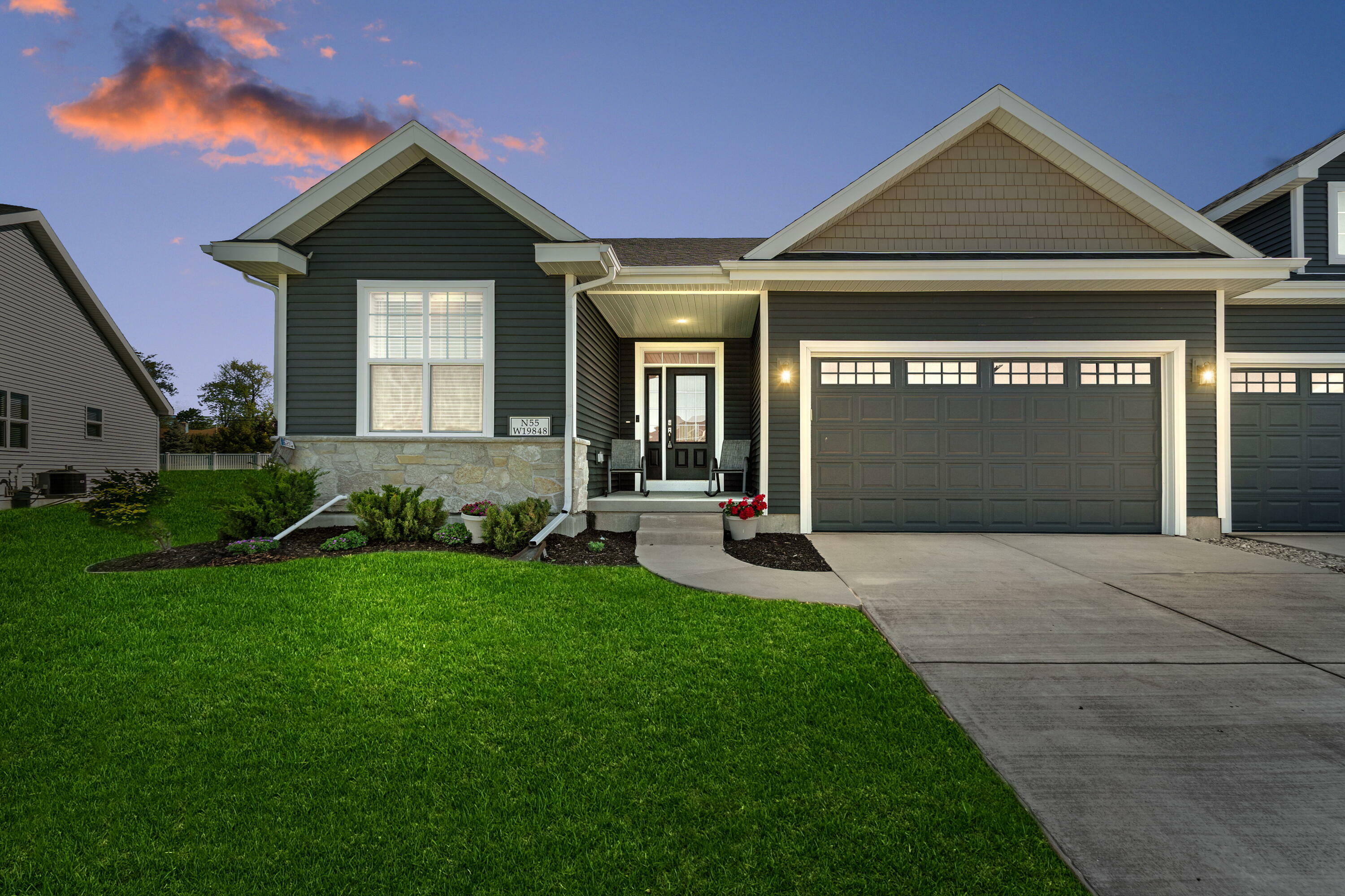 Property Photo: N55w19848 Magnolia Ct WI 53051