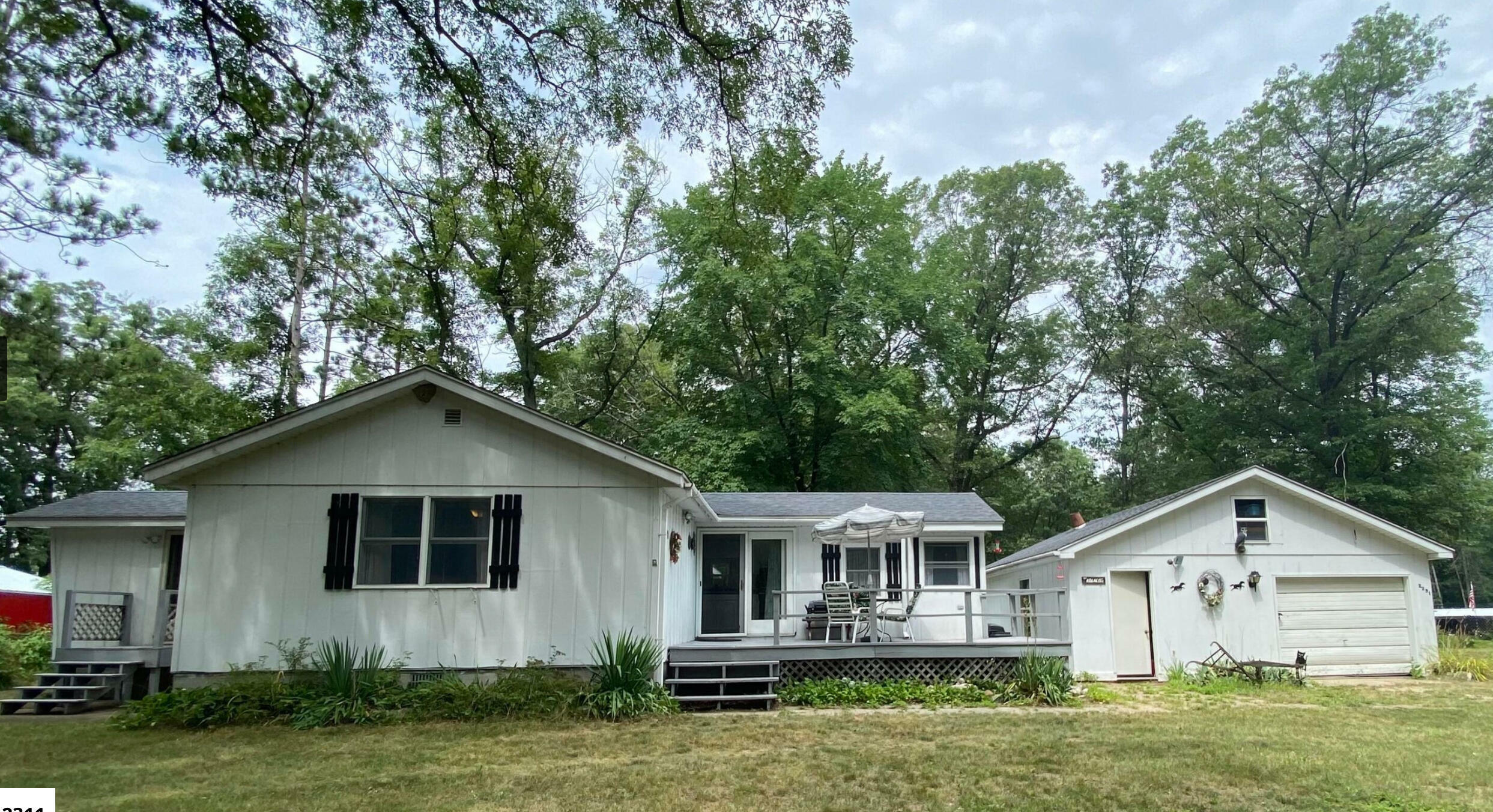 Property Photo: 2291 W 22nd Street MI 49412