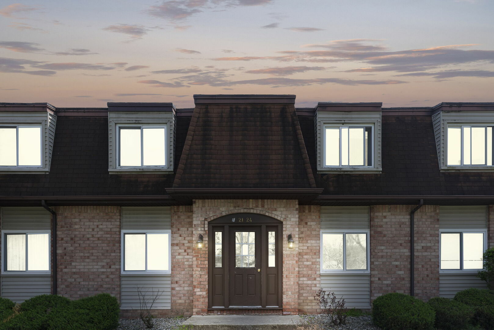 Property Photo: 1119 S Curtis Avenue B23 IL 60901