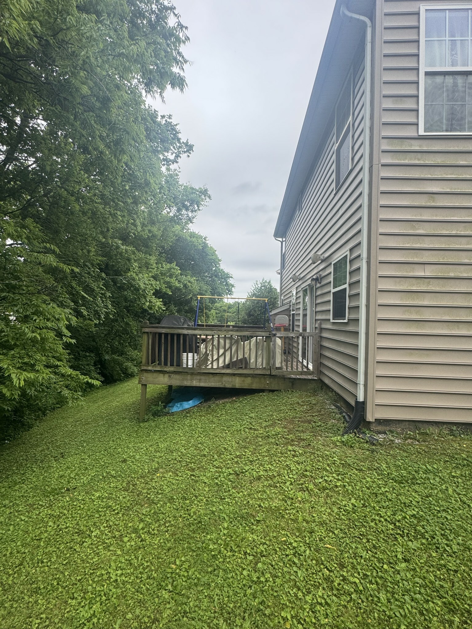 Property Photo:  112 Alred Cir  TN 37075 