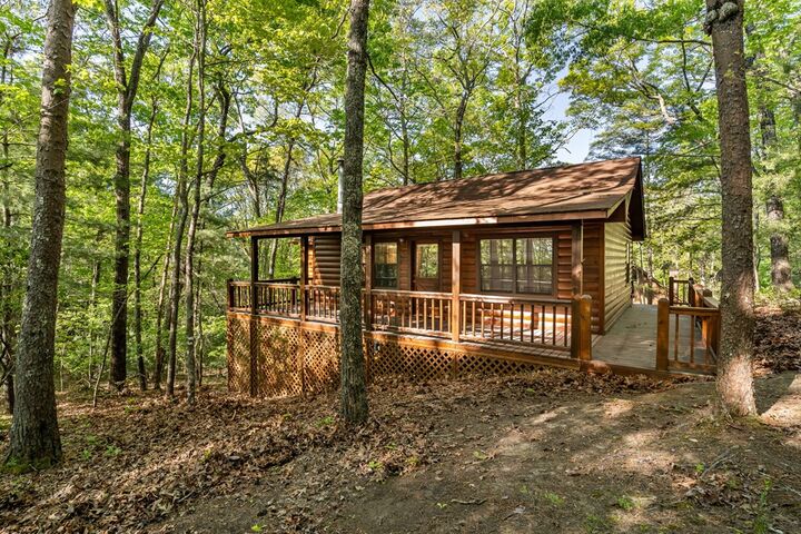Property Photo:  31 Eagle Feather Drive  GA 30522 