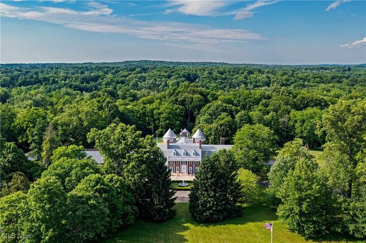 Property Photo:  3450 Roundwood Road  OH 44022 