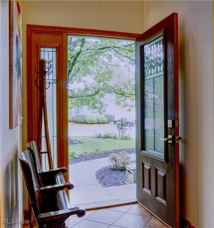 Property Photo: 1350 Farrell Street SE OH 44720