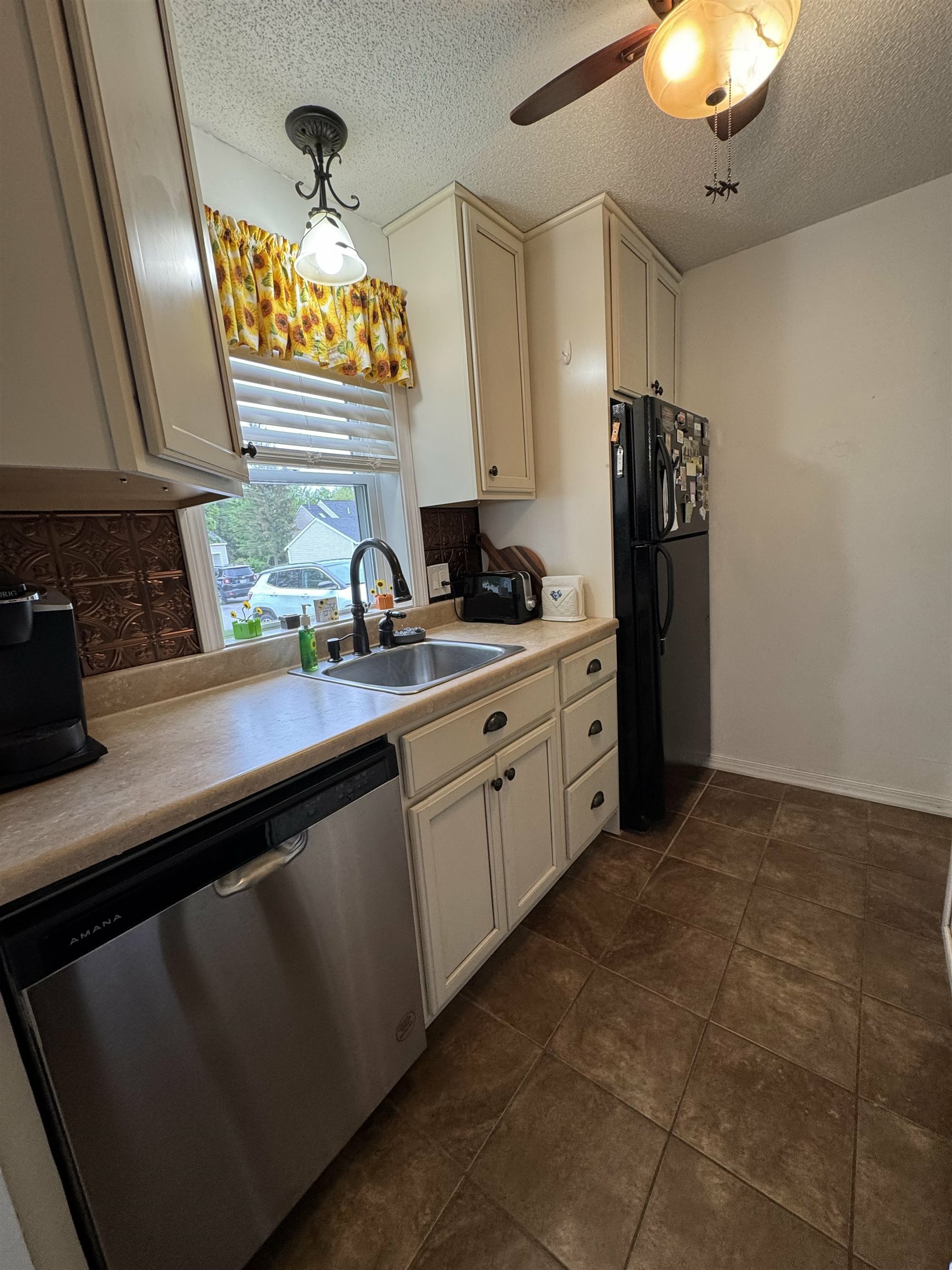 Property Photo: 11 Modena Drive NH 03303