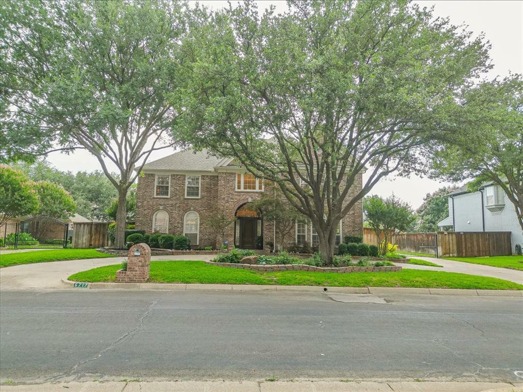 Property Photo: 6717 Savannah Lane TX 76132