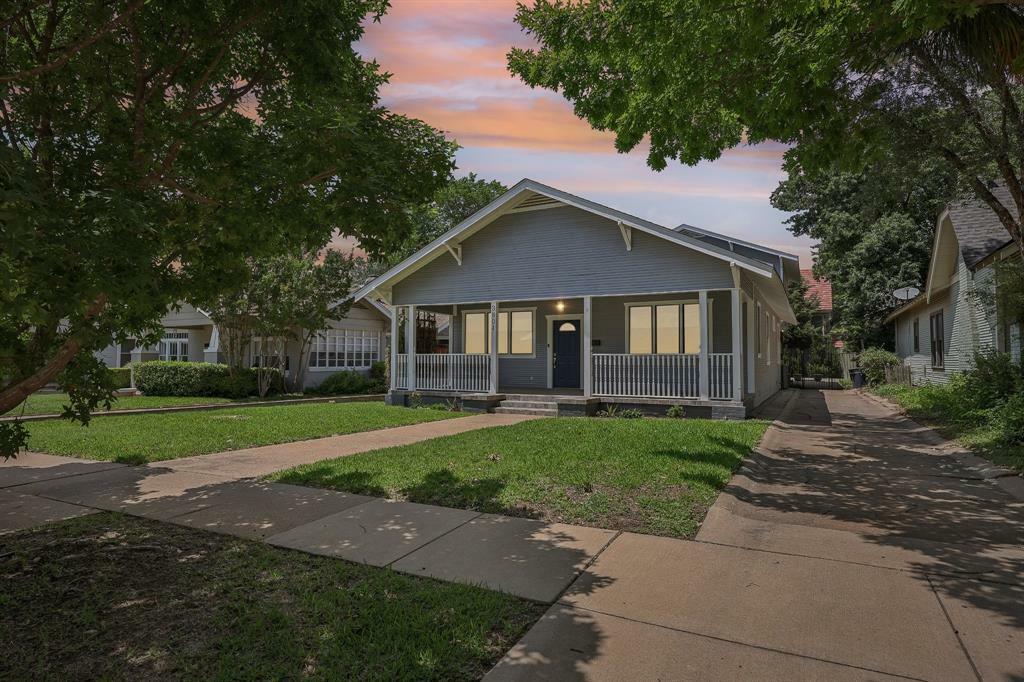 Property Photo: 3804 Mattison Avenue TX 76107