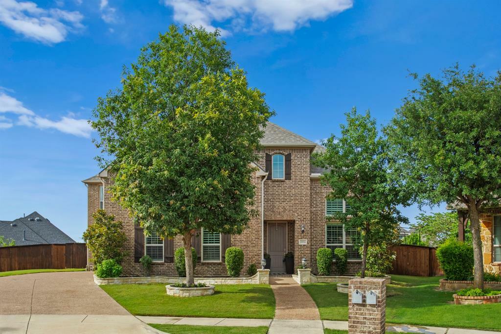 Property Photo: 2804 Hyde Cove TX 76262