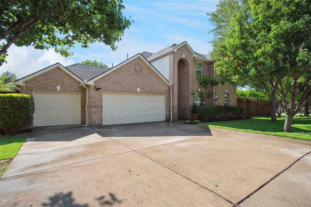 Property Photo:  841 Brittany Way  TX 75078 