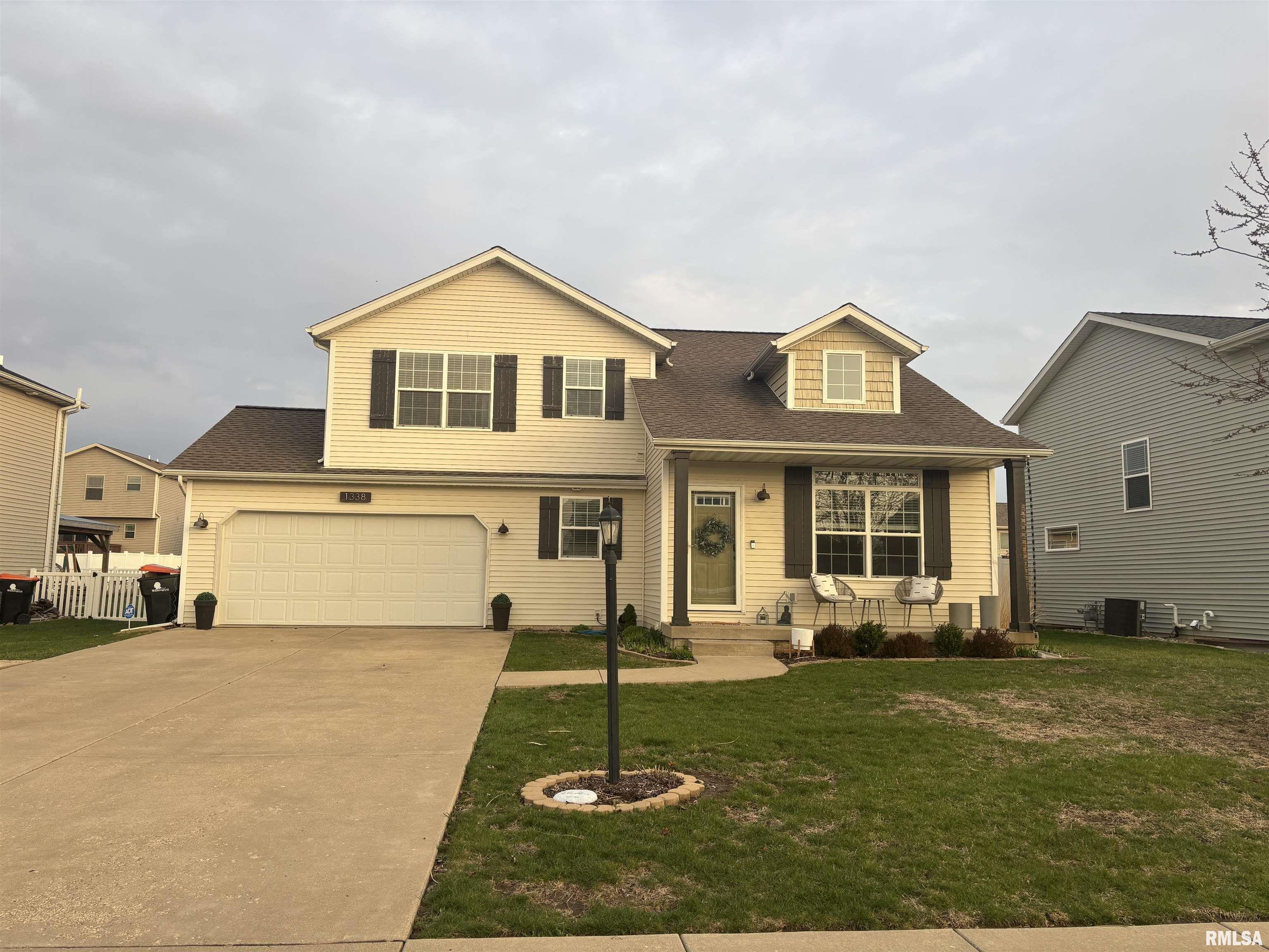 1338 Austin Avenue  Washington IL 61571 photo