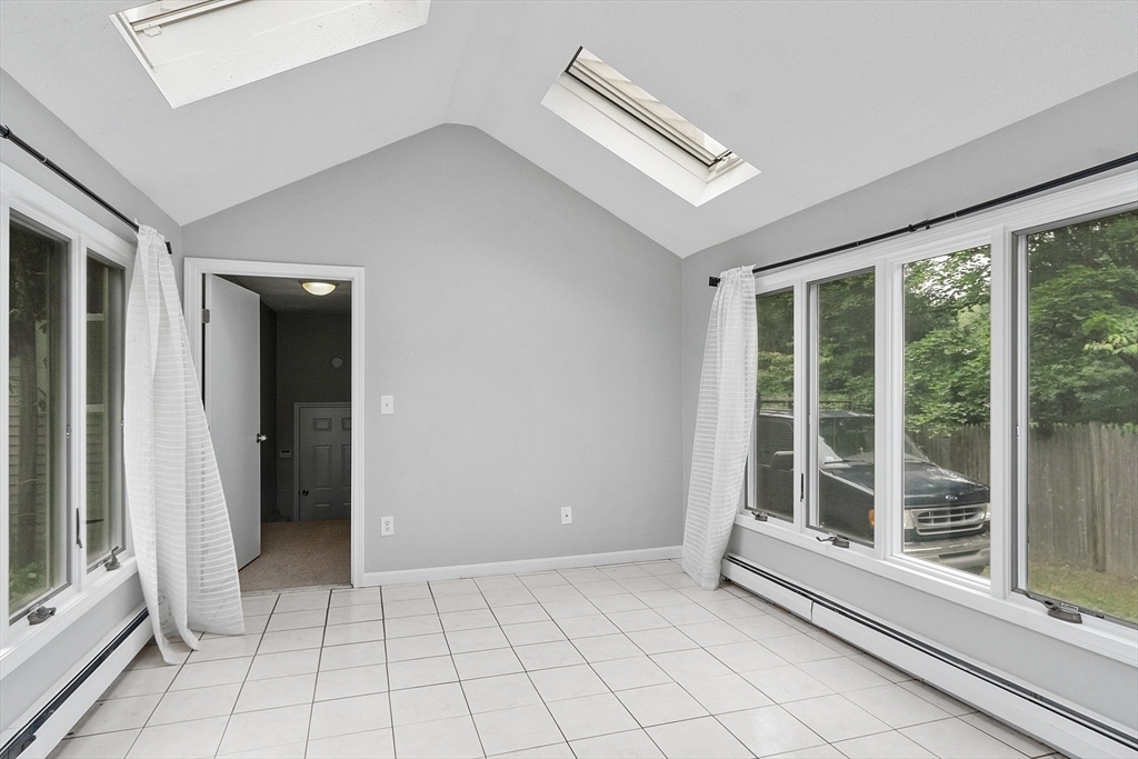 Property Photo: 4 Sterling Ln A MA 01886