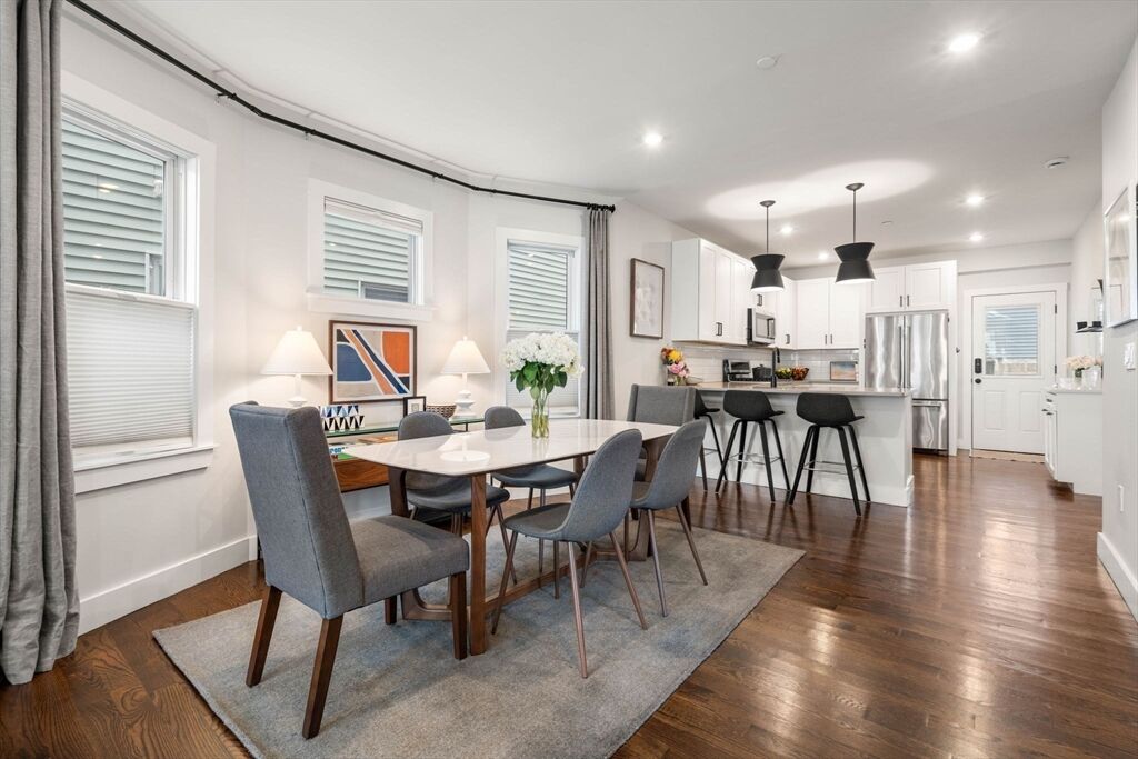 Property Photo:  127 Pleasant Street 1  MA 02125 