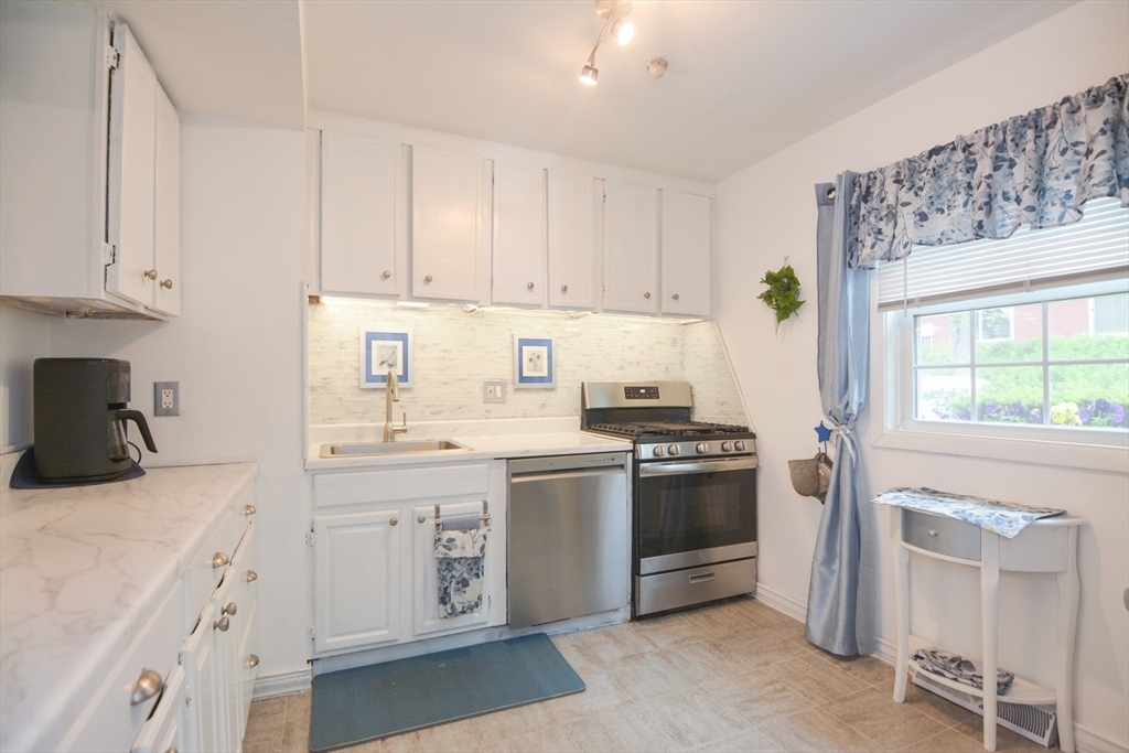 Property Photo: 280 Elm Street 24 MA 01752