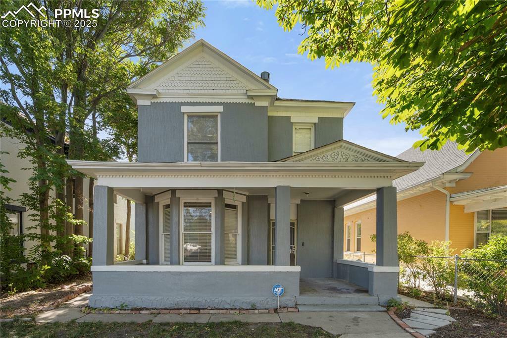 Property Photo:  322 Broadway Avenue  CO 81004 