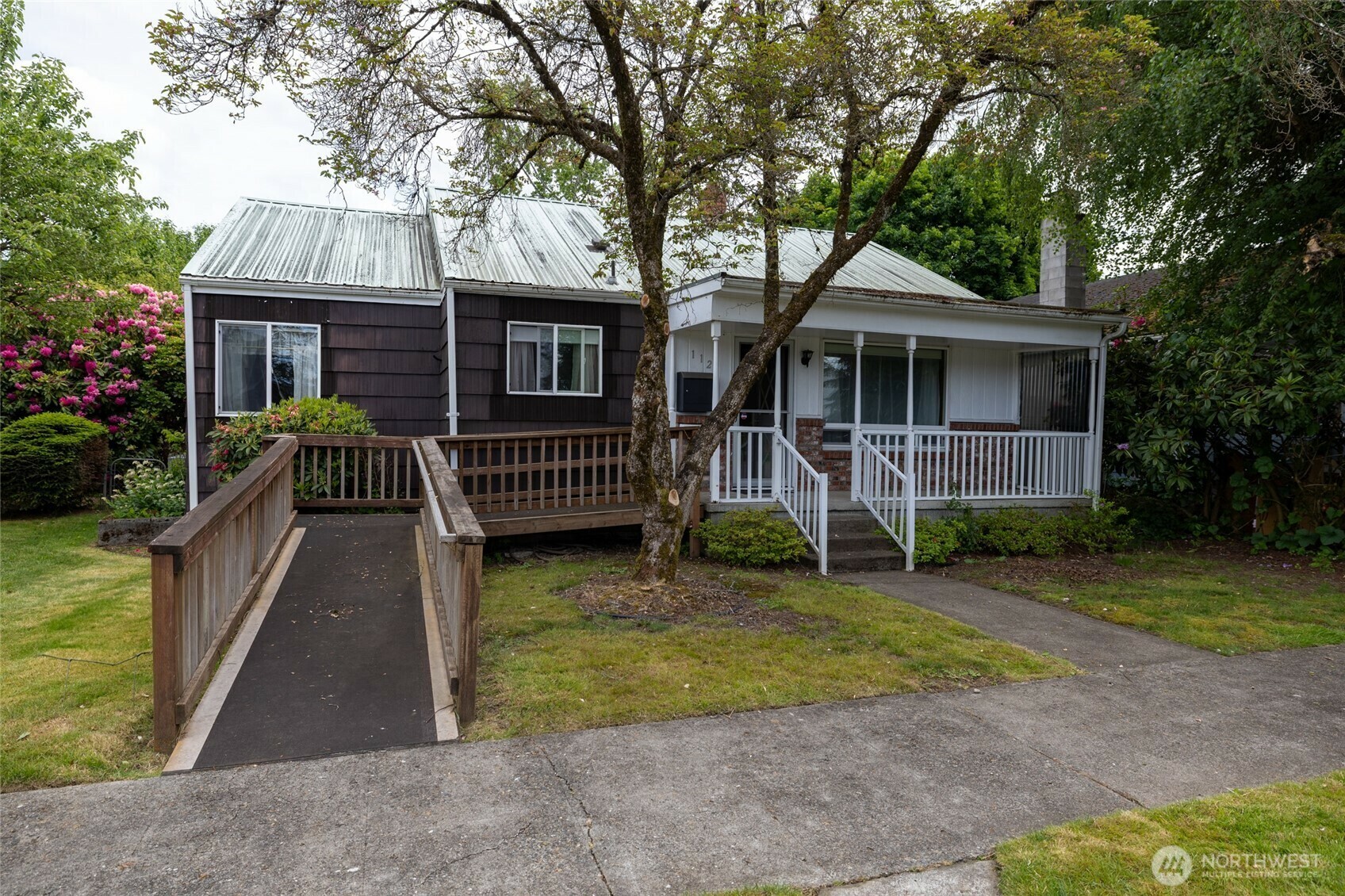 Property Photo: 1122 G Street WA 98531