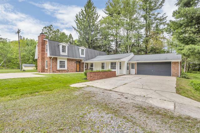 Property Photo: 8925 Chubb Road MI 48168