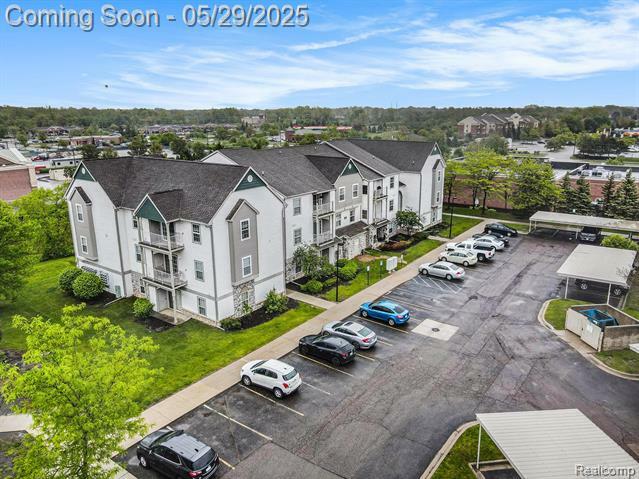 Property Photo: 15200 Silver Parkway 101 MI 48430