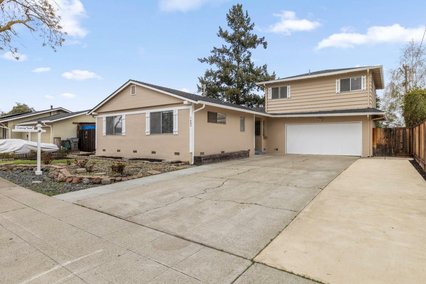 Property Photo: 1483 Myrtle Avenue CA 95118