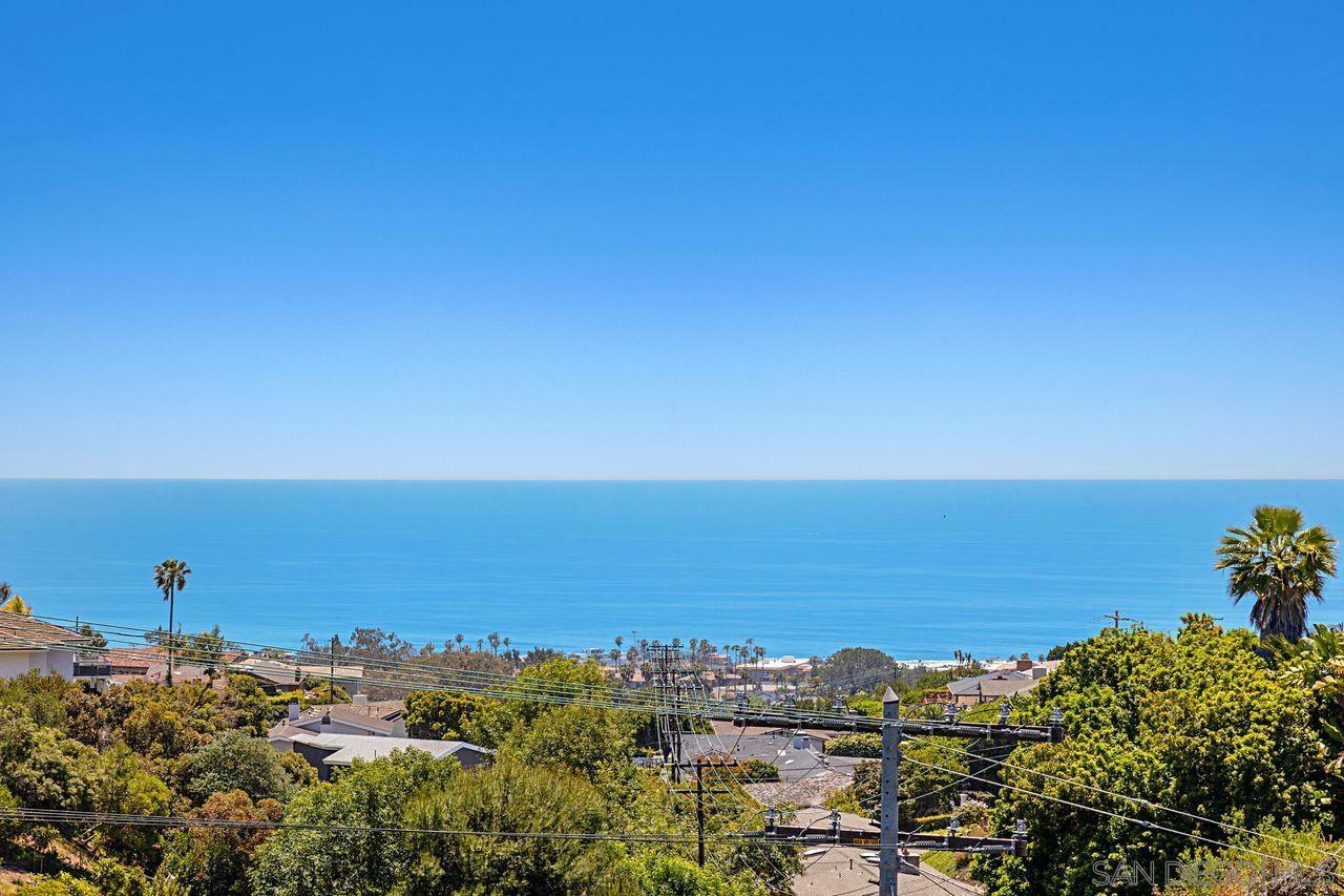 Property Photo: 1177 Avenida Amantea CA 92037