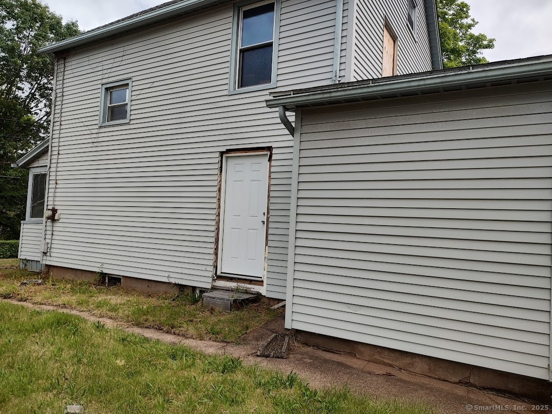 Property Photo: 46 Middlefield Street CT 06457