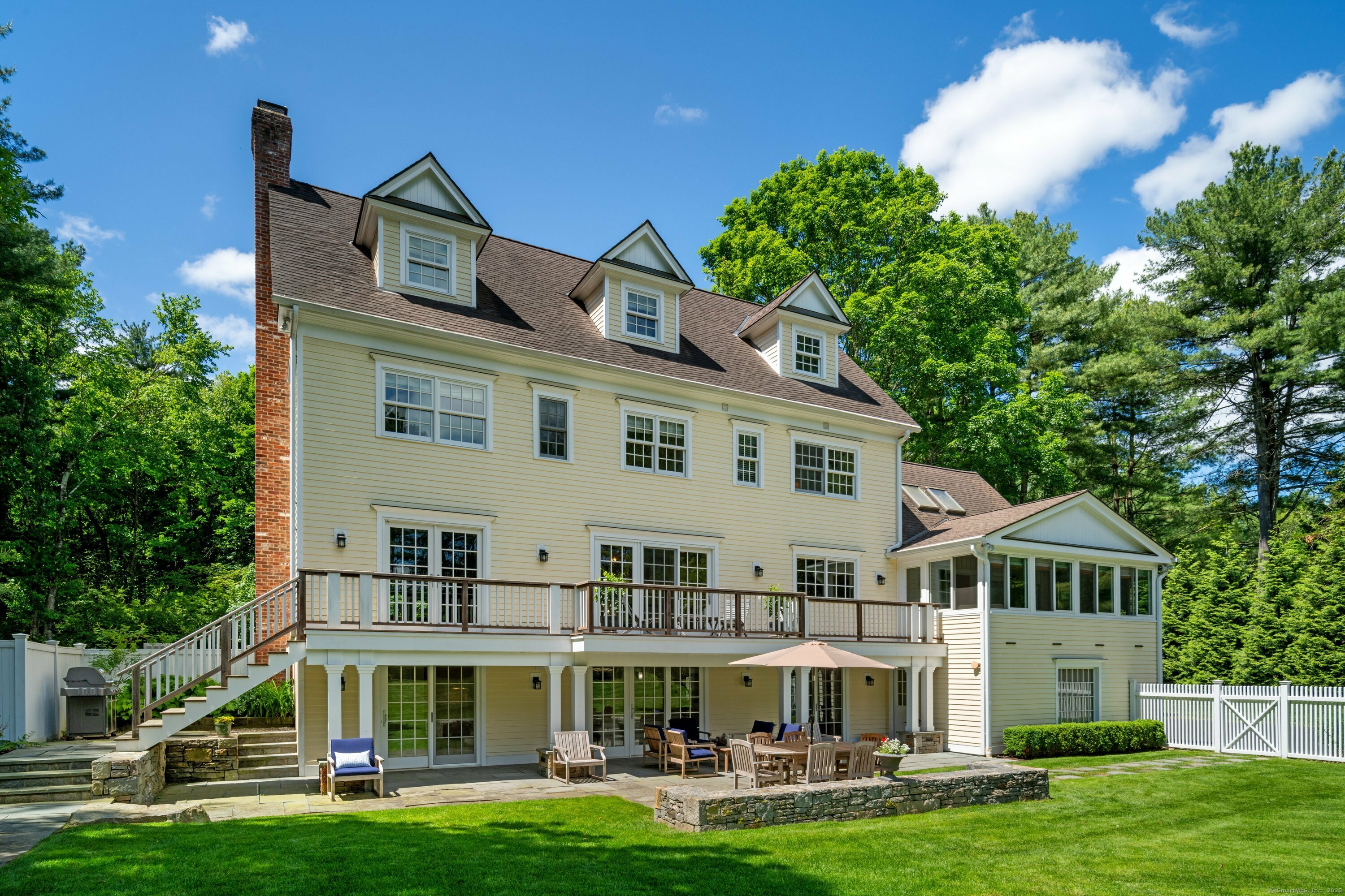 Property Photo: 33 West Branch Road CT 06883