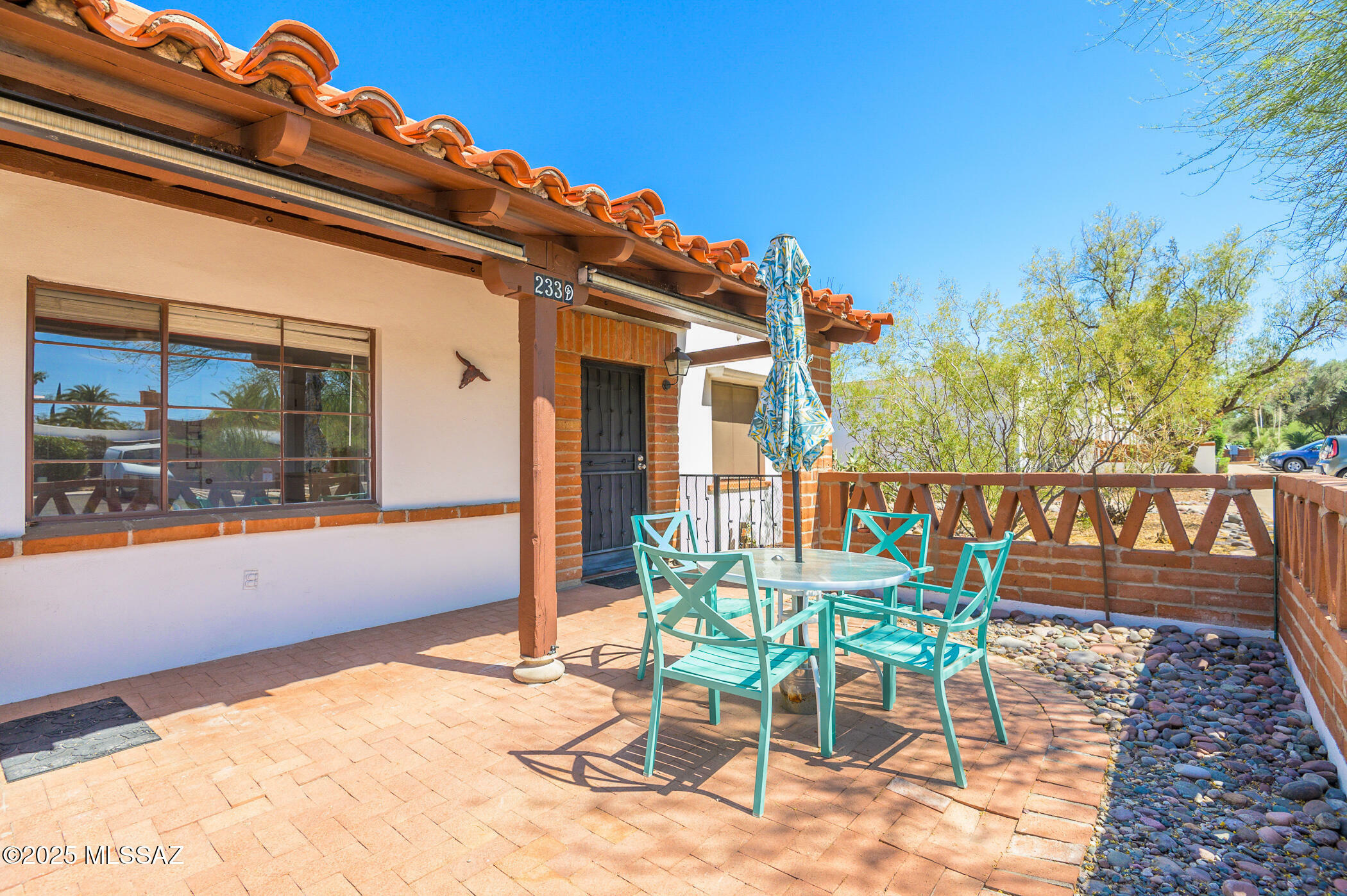 Property Photo:  233 S Paseo Tierra D  AZ 85614 