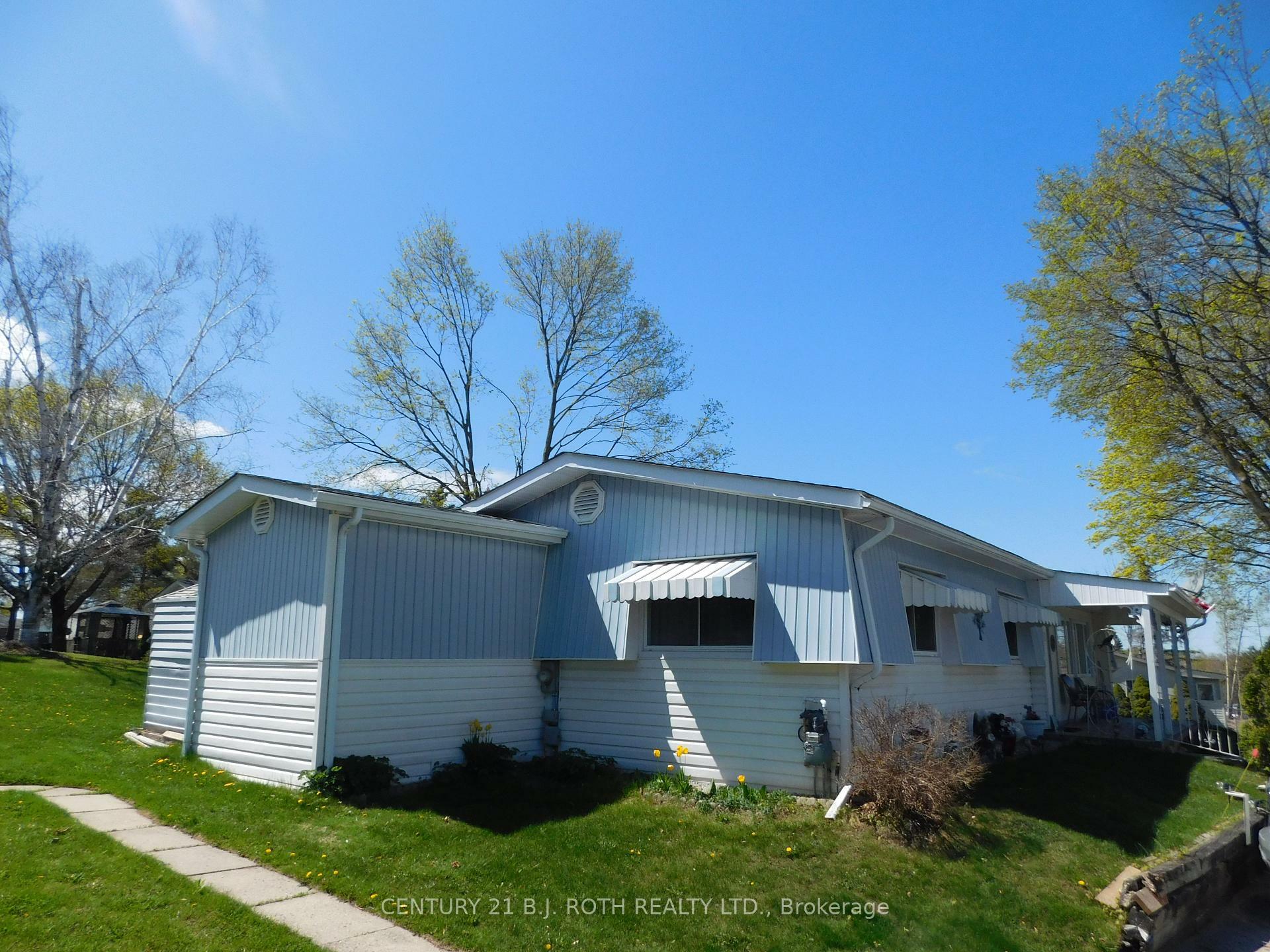 Property Photo: 2 Mimosa Drive ON L9S 1R2