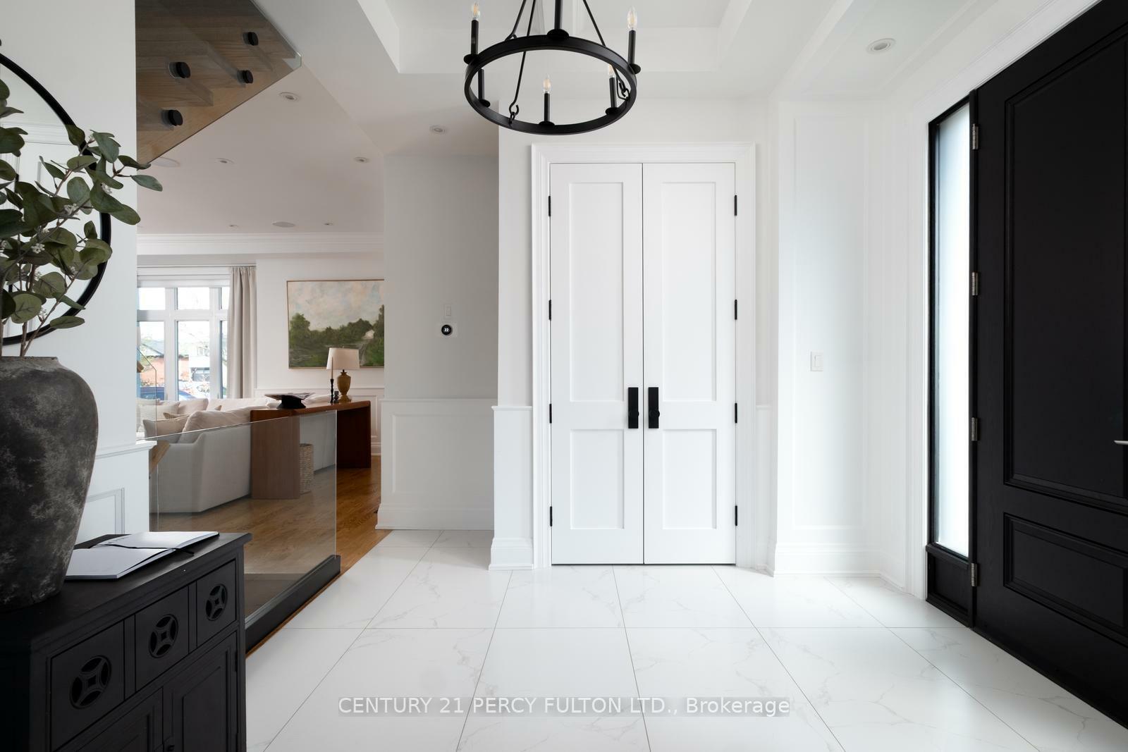 Property Photo: 95 Great Oak Drive ON M9A 1N7