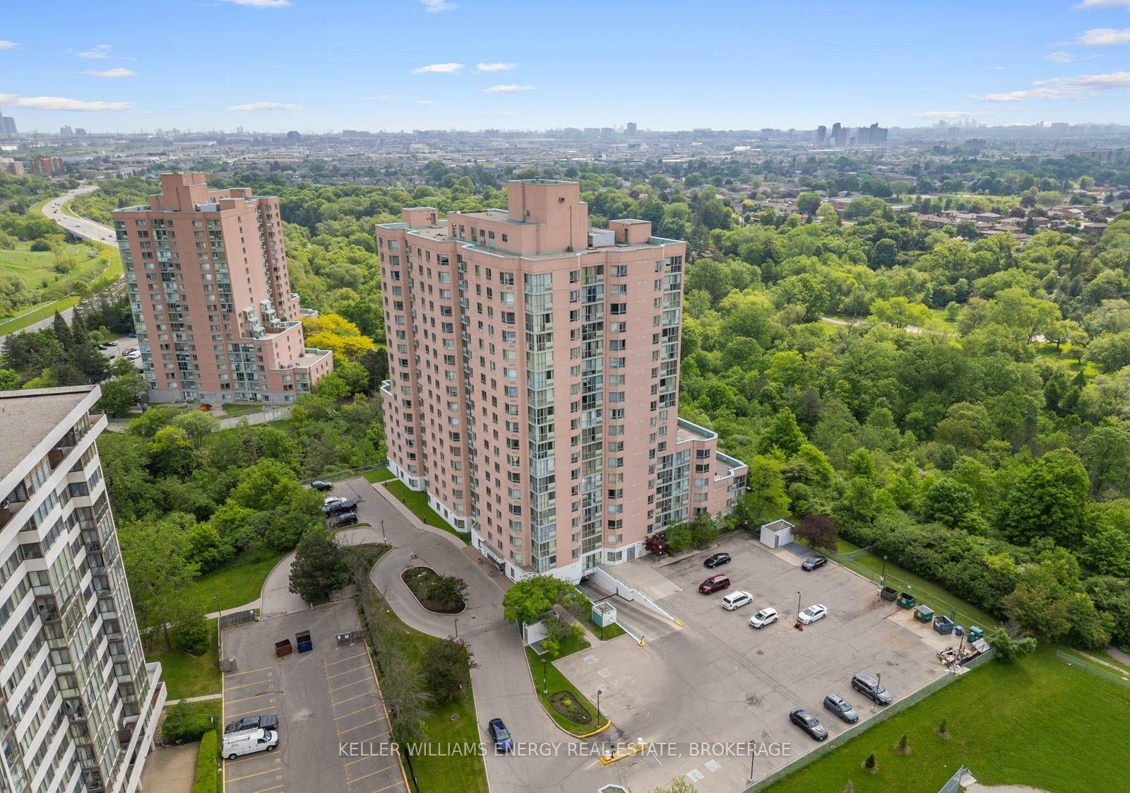 Property Photo: 41 Markbrook Lane S 1606 ON M9V 5E6