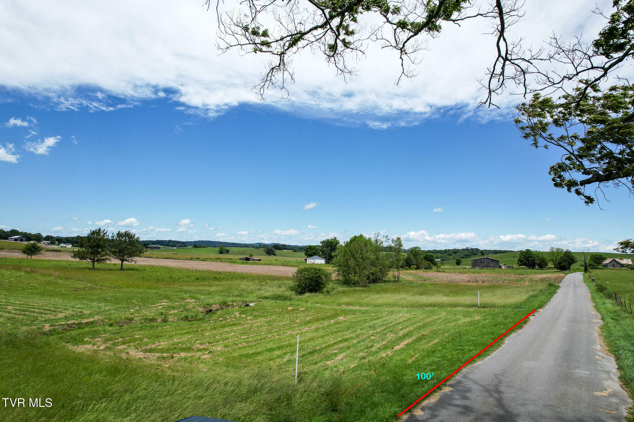 Property Photo: 379 Shaw Road TN 37641