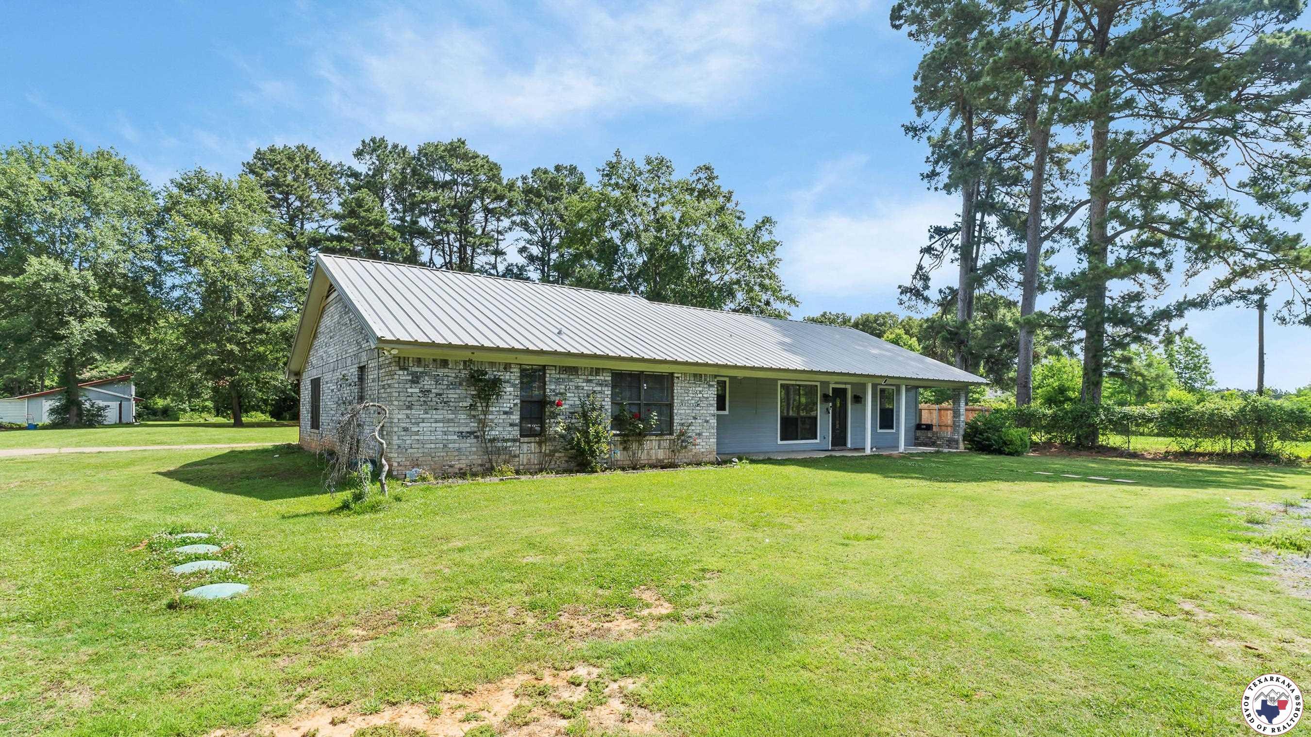 Property Photo: 1599 Myrtle Springs Rd TX 75503