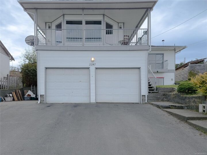 Property Photo: 2287 Chelohsin Cres BC V0N 2R0