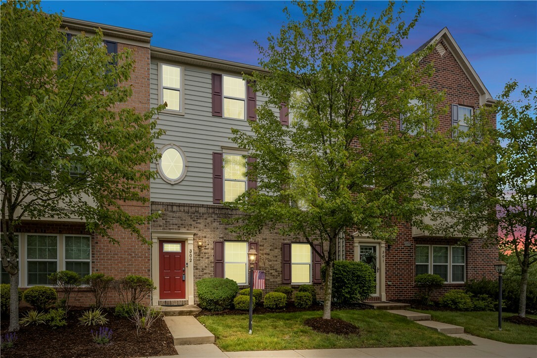 Property Photo: 302 Pointe View Drive PA 16046