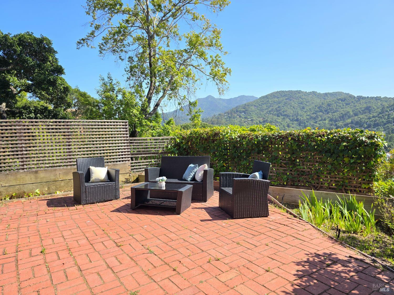 Property Photo: 175 Ridge Road CA 94960