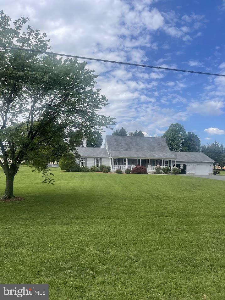 Property Photo: 549 Canterbury Road DE 19963