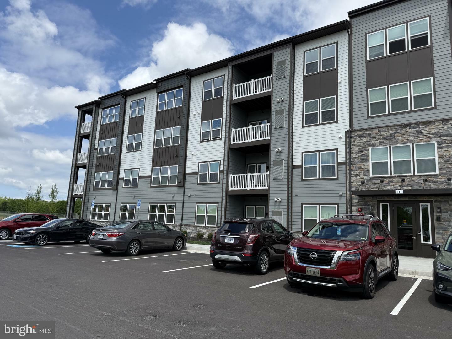 Property Photo: 151 McCormick Circle 200 VA 22602