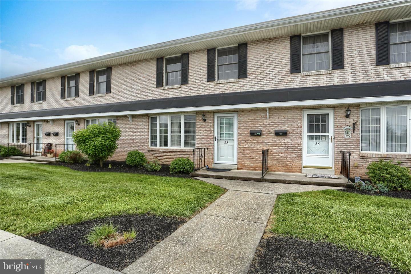 Property Photo: 28 Bentley Place PA 17013