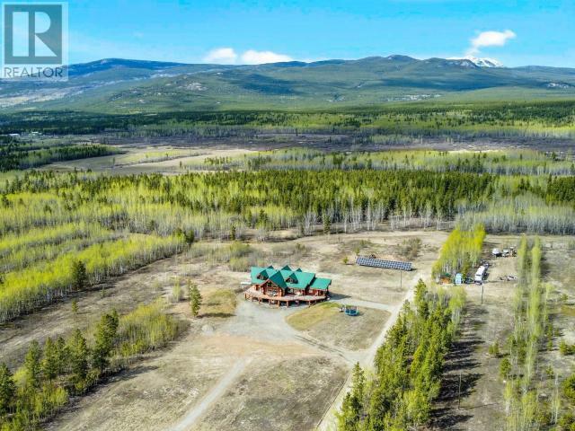 Property Photo:  947 Takhini River Road  YT Y1A 7A2 