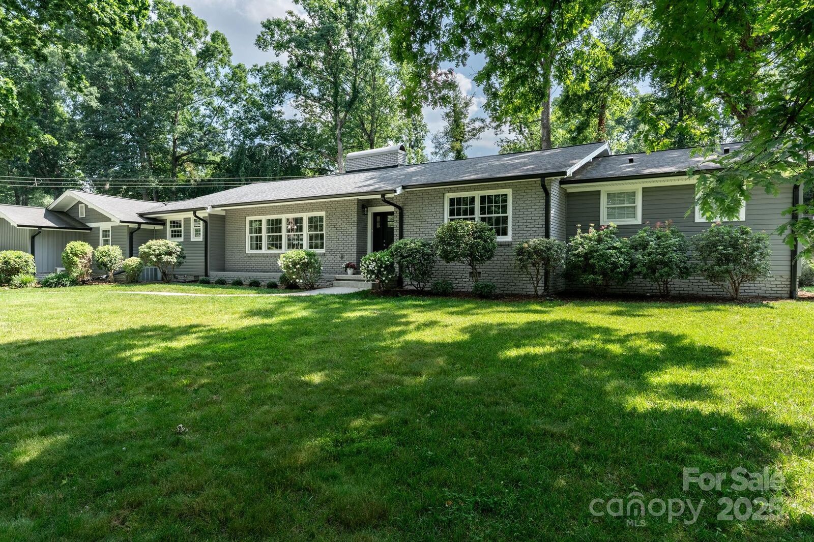 Property Photo:  1035 15th Avenue NW  NC 28601 