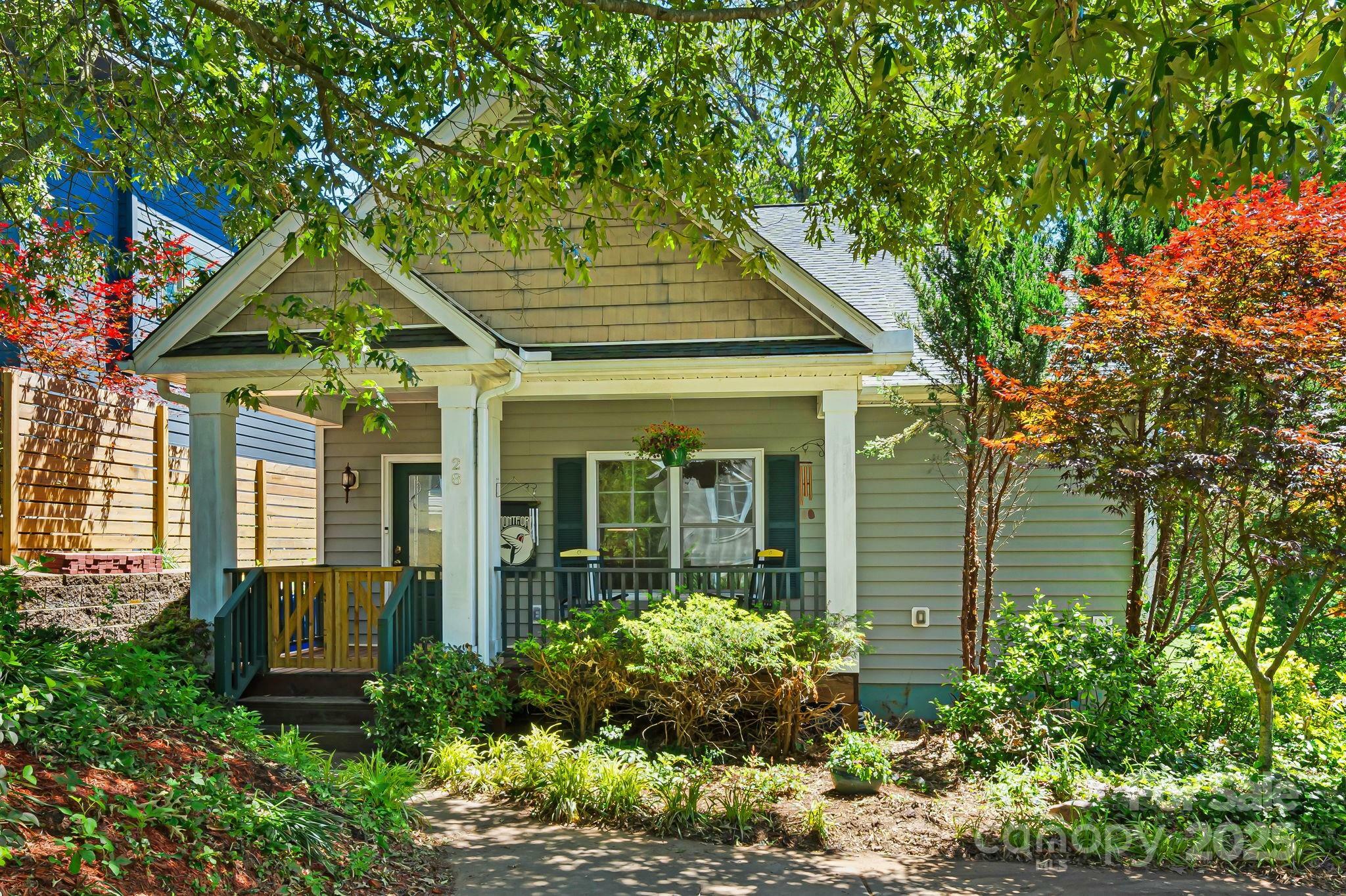 28 Richie Street  Asheville NC 28801 photo