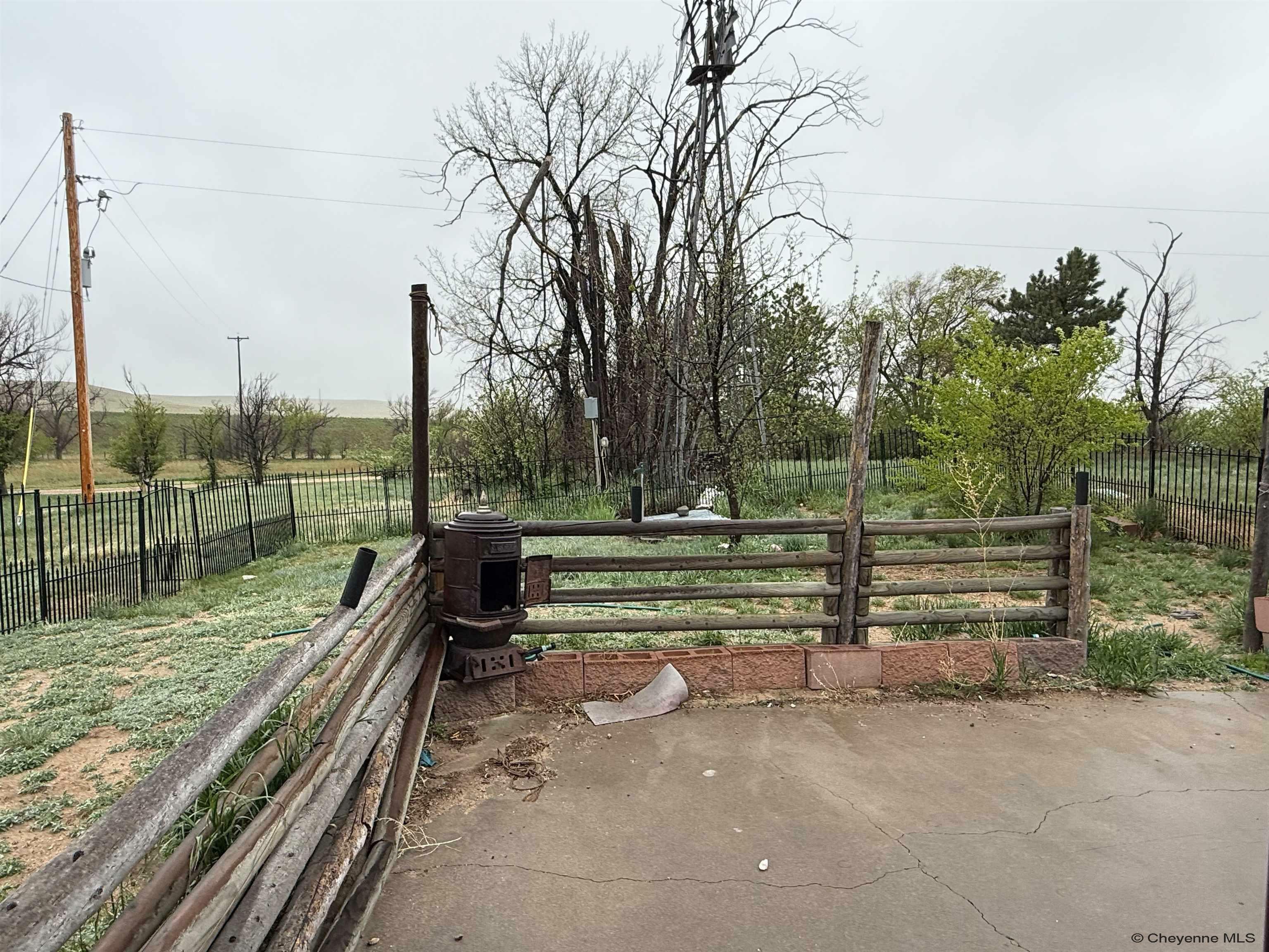 Property Photo: 17 Chalk Bluff Rd WY 82007