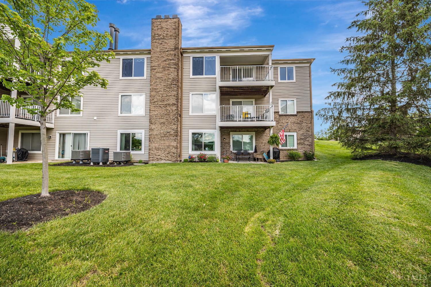 Property Photo: 4375 North Shore Drive OH 45040