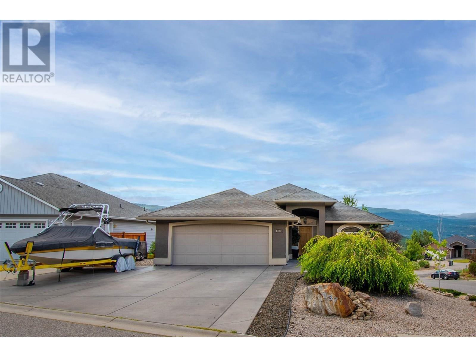 1377 Kendra Court  Kelowna BC V1P 1P1 photo