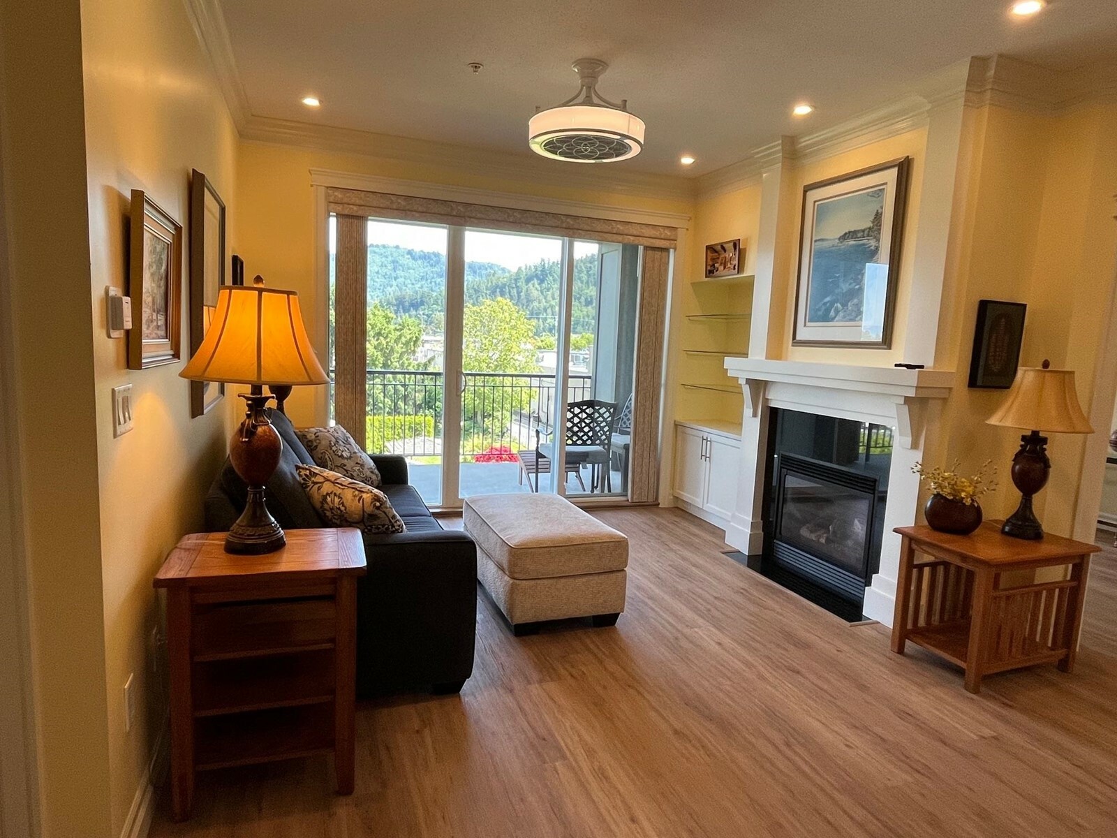 Property Photo: 45595 Tamihi Way 303C BC V2R 0G3