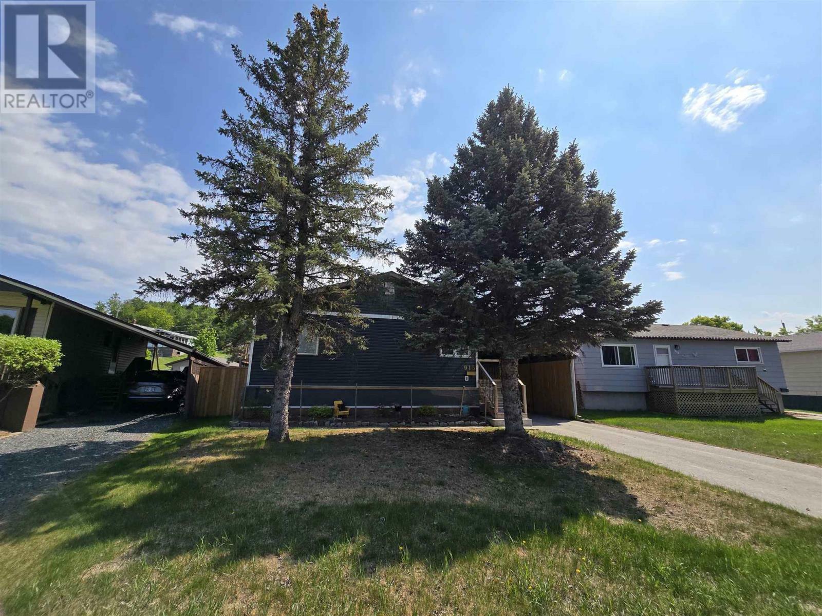 915 Valley Dr  Kenora ON P9N 4A9 photo