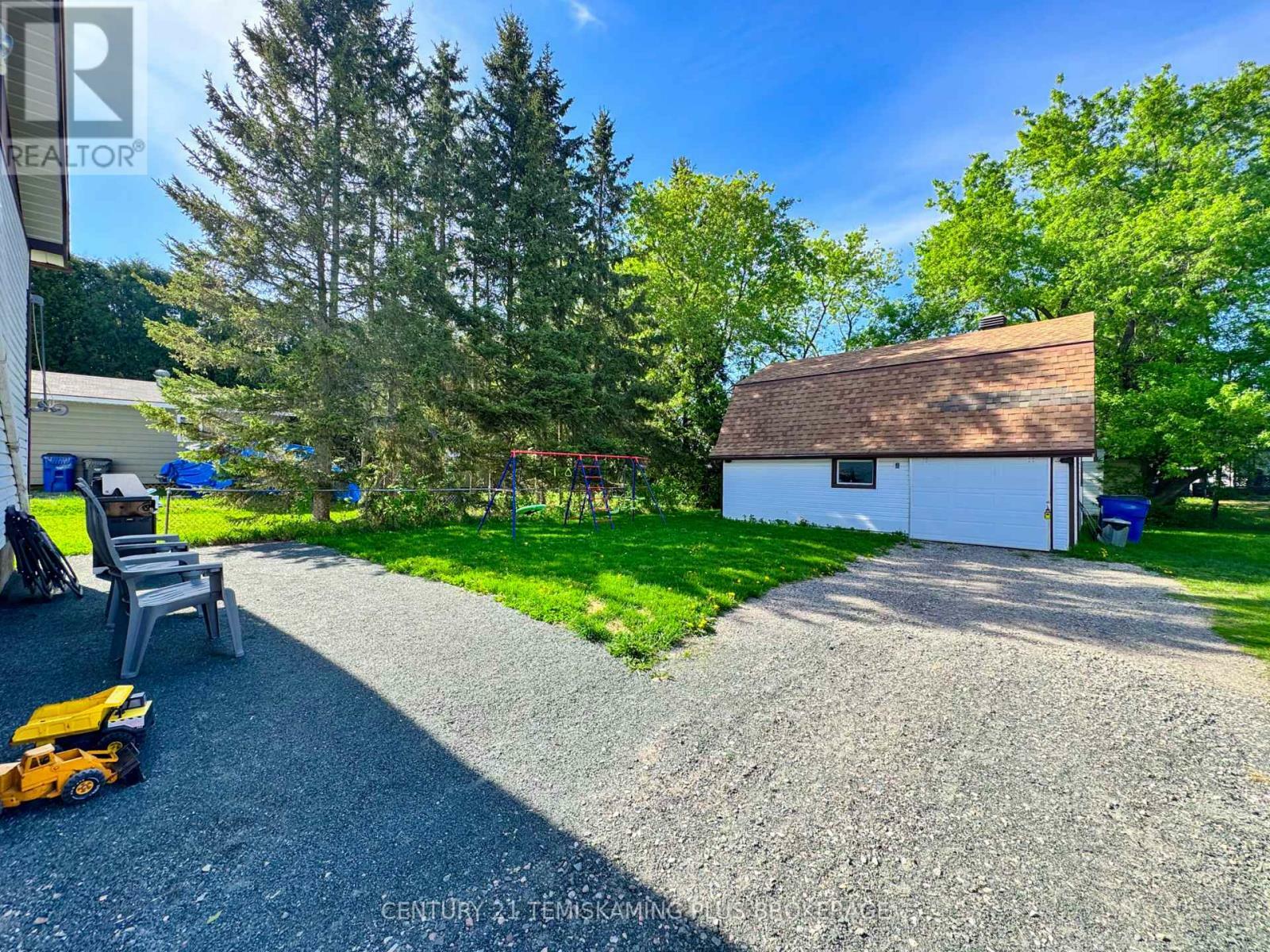 Property Photo:  393 McCamus Street  ON P0J 1P0 