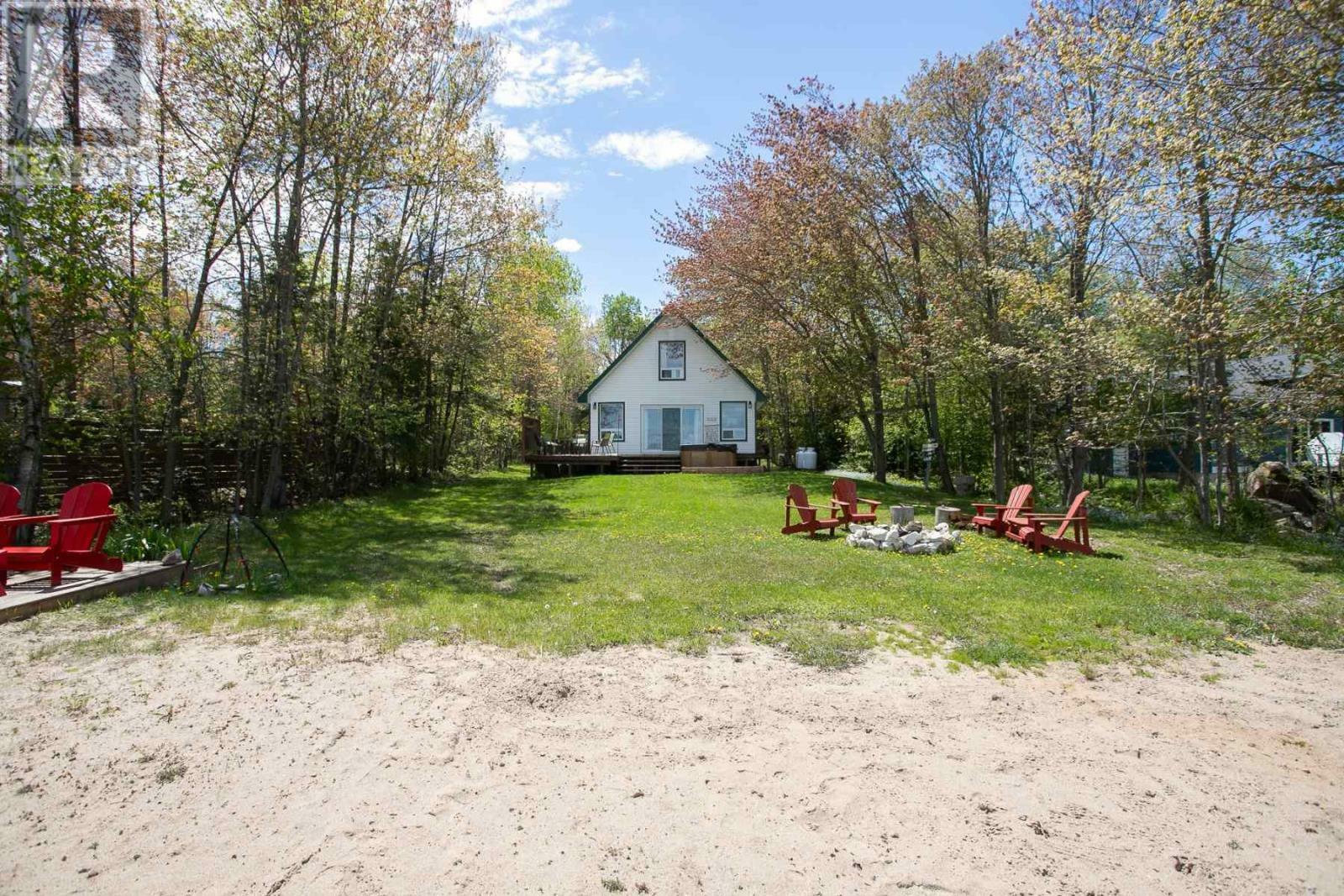 690 B Line Rd  Richards Landing ON P0R 1J0 photo