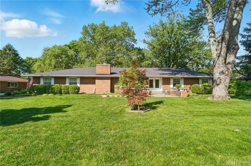 Property Photo: 5447 Royalwood Drive OH 45429