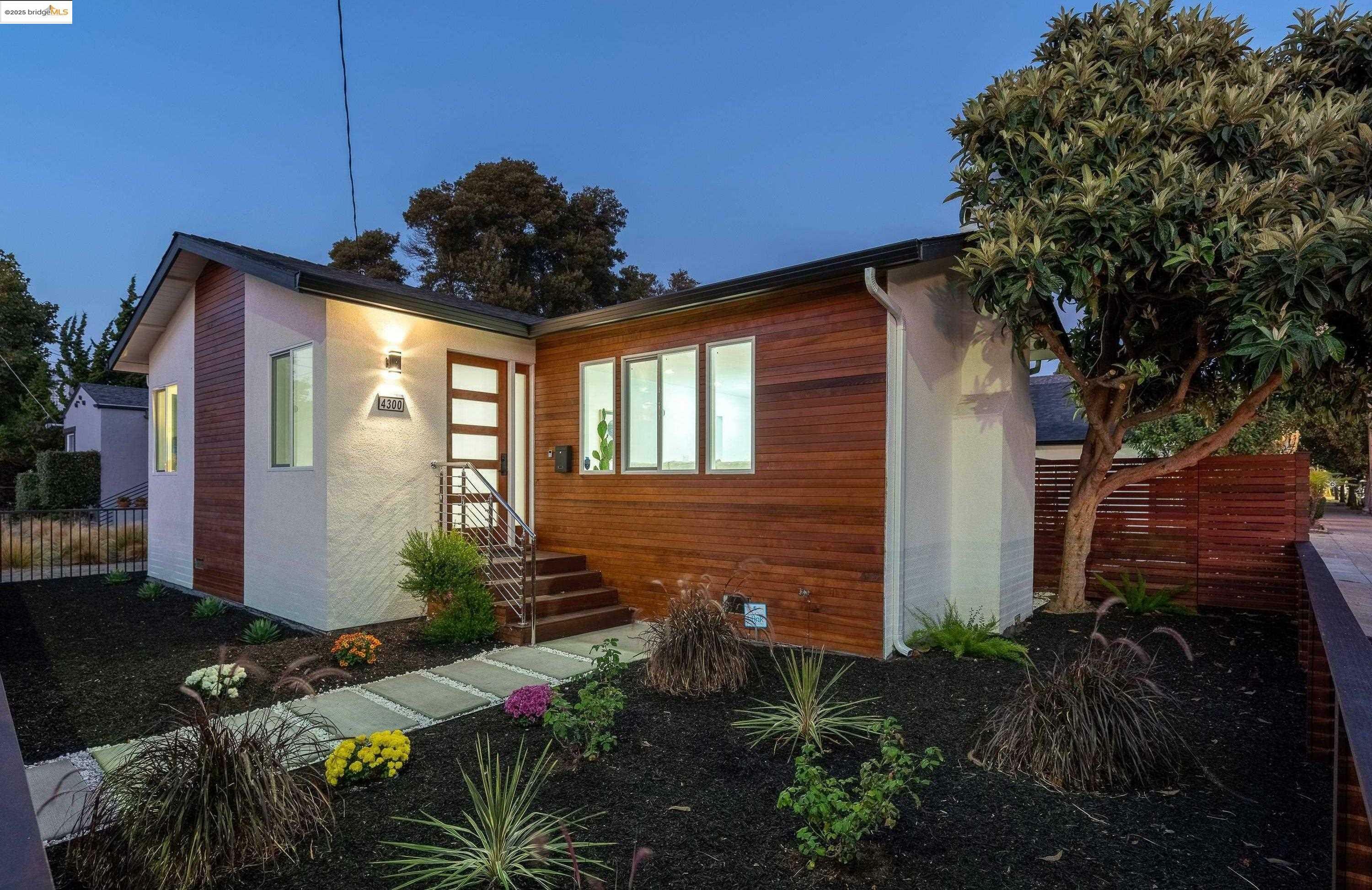 Property Photo: 4300 Adeline St CA 94608